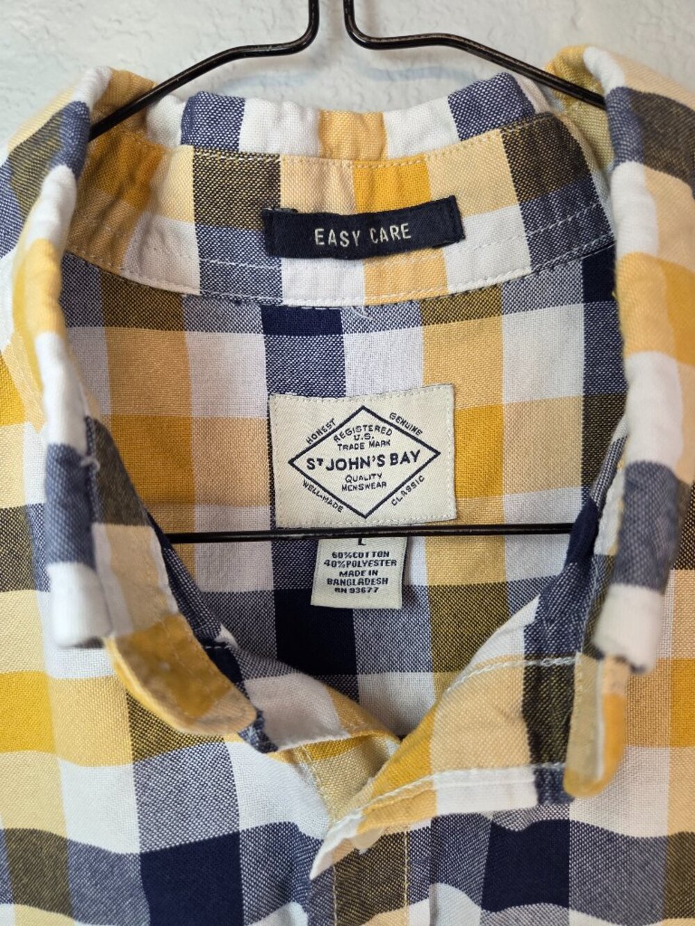 St John's Bay Plaid Checked Button-down Men's L with pocket